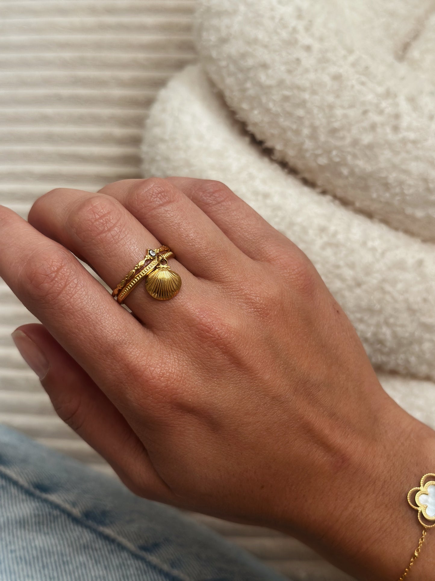 Bague OMA